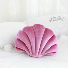 Load image into Gallery viewer, Light Luxury Bedroom Scallop Shape Cushions Throw Pillow
